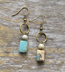Vintage Natural Stone Earring